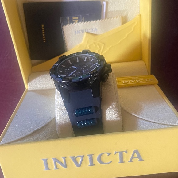 Invicta Watch - Picture 2 of 8